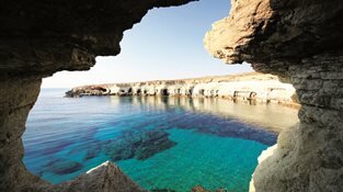 <span style="color:red; font-weight:bold;">SPECIAL OFFER!!</span> Ταξιδέψτε στην αντιφατική Κύπρο σε ΣΟΥΠΕΡ τιμή